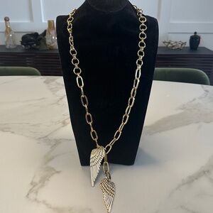 TOVA - Stunning Gold and White Angel Wing Pendant Long Chain Link Necklace